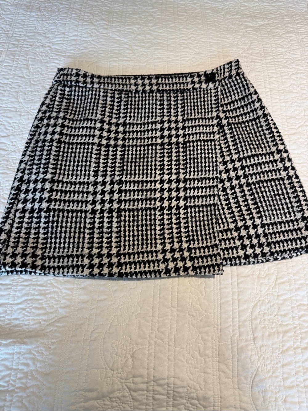 Classic Forever Black and White Houndstooth Skirt